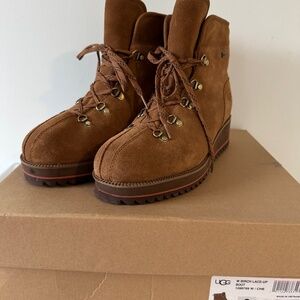 UGG women size 9 brown shearling ankle boots